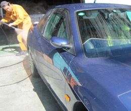 ガラスコーティング！デュポンのガラス系フッ素コーティング「ハイパーコートプロ」車を綺麗に洗います。